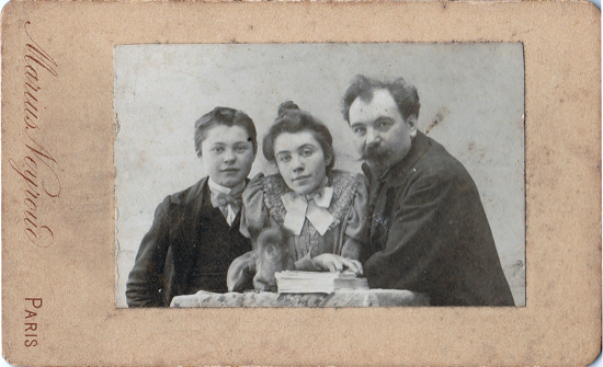Famille Neyroud (Coll.ADh)