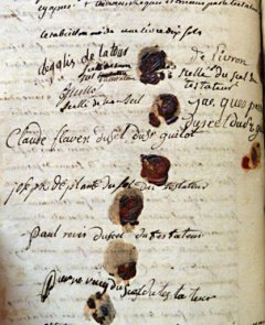 Signatures et sceaux des témoins au verbal de présentation du testament d'Antoine de Gallis (ADS)