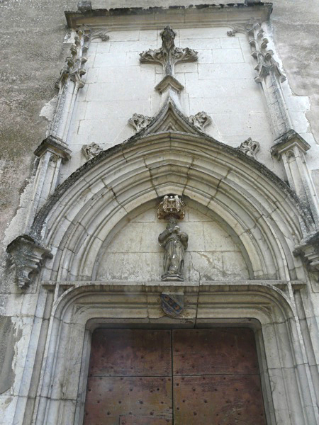 Portail de l'église de Saint Jean Pied-Gauthier - photo A.Dh.
