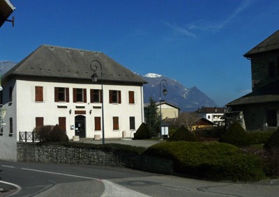 Mairie - Ancien presbytère - photo AJFD